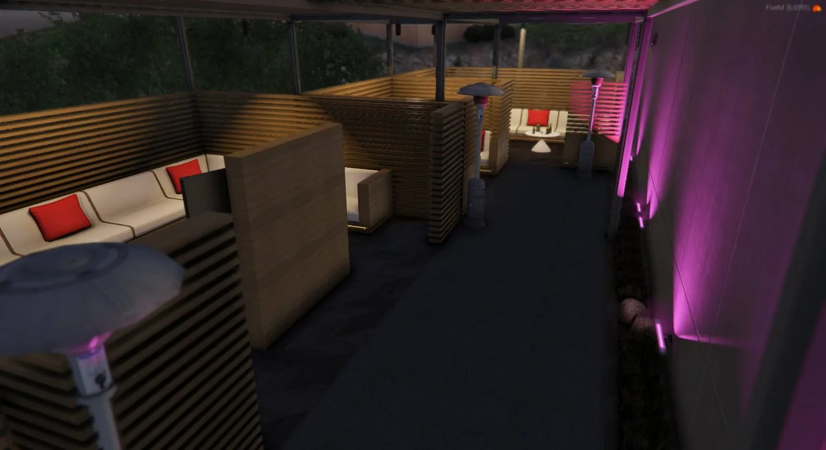 7Sky seating area with sofas and partitions